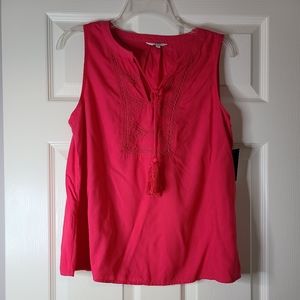 NWT Crown & Ivy Sleeveless Blouse Top S Fuchsia Pink Tassle